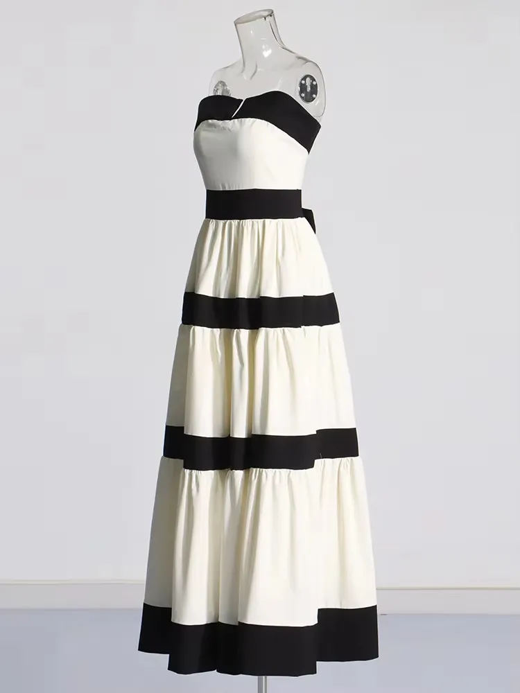 Alia Holiday Maxi Dress