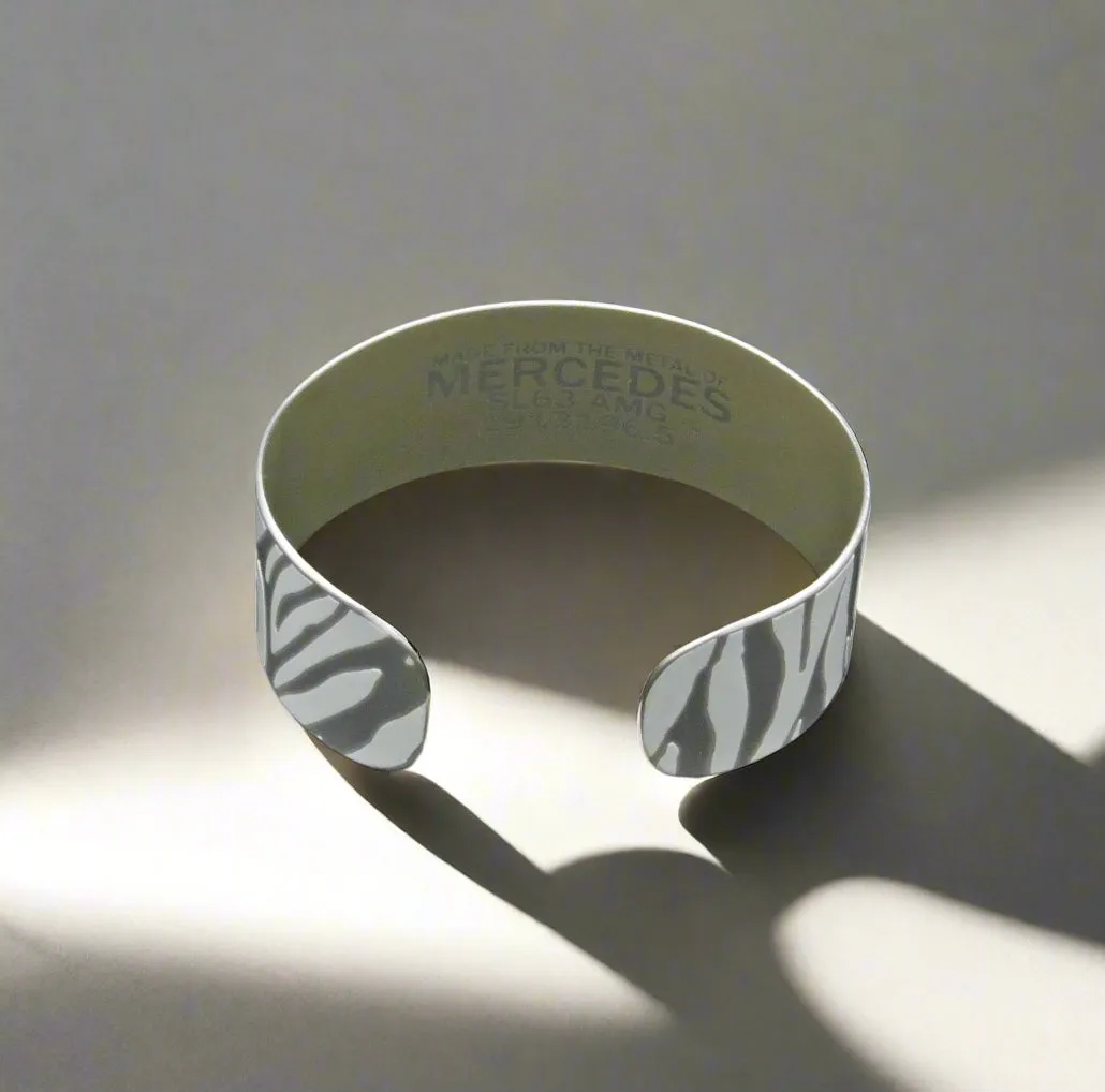Mercedes SL63 AMG Zebra Cuff