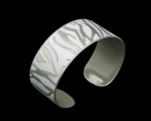 Mercedes SL63 AMG Zebra Cuff