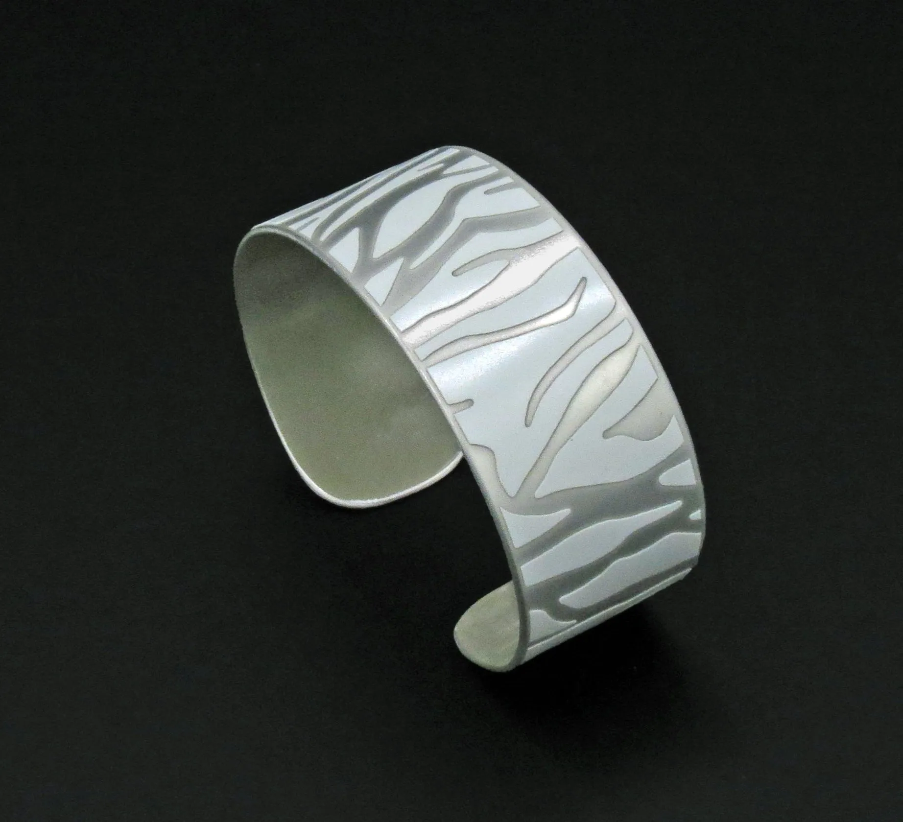 Mercedes SL63 AMG Zebra Cuff